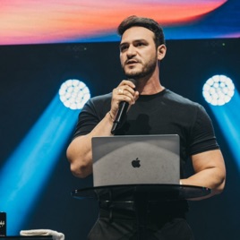 Bispo Diego Souza