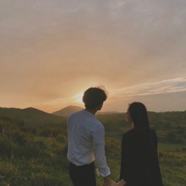 — ginintuang tanawin.