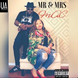 MR & MRS MAC