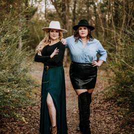 On the Front Porch - with The Rural Housewives